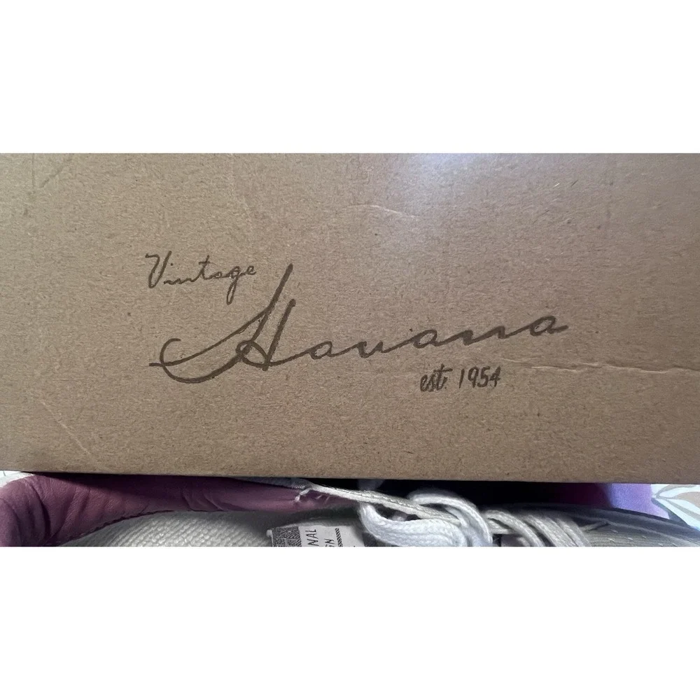 Vintage Havana Sneakers 11